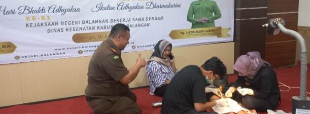 Kejari Balangan Lakukan Khitanan Massal Gratis