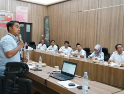 Rapat Evaluasi Percepatan Penggunaan Produk Dalam Negeri di Batulicin