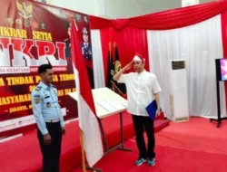 BREAKING NEWS! Eks Jubir FPI Munarman Ucapkan Sumpah Setia ke NKRI