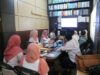 Pendampingan penyusunan rancangan akhir perubahan Rencana Kerja (Renja) Tahun 2023 untuk SKPD mitra Ekonomi dan SDA, bertempat di ruang klinik perencanaan Bappedalitbang Kabupaten Banjar. (Foto: Bappedalitbang Kabupaten Banjar/Koranbanjar.net)