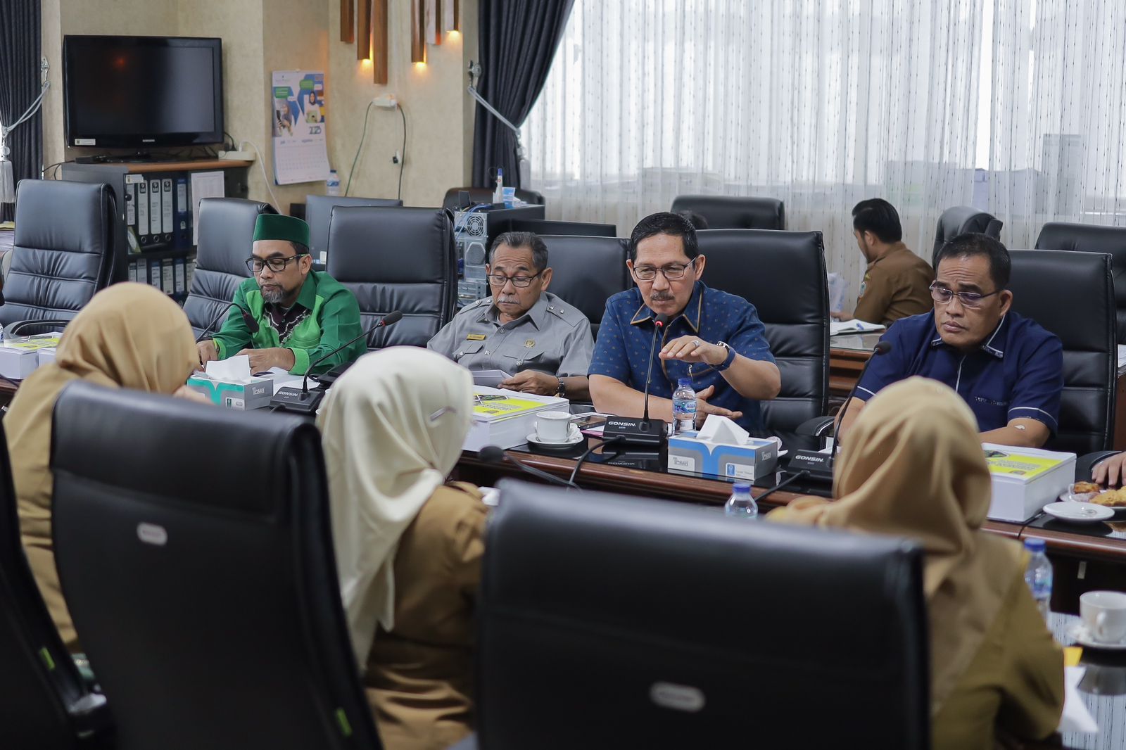 Rapat Komisi III DPRD Provinsi Kalimantan Selatan bersama mitra kerja, Selasa (8/8/2023). (Foto: Humas DPRD Kalsel/Koranbanjar.net)