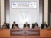 Ketua DPRD Kabupaten Banjar HM Rofiqi memimpin Rapat Paripurna DPRD Kabupaten Banjar dengan agenda Peringatan Hari Jadi ke 73 Kabupaten Banjar Tahun 2023, Senin (14/8/2023) pagi. (Sumber Foto: Kominfo Kabupaten Banjar/Koranbanjar.net)
