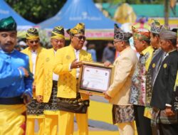 Peringatan Hari Jadi Provinsi Kalsel, Pemkab HSS Raih Penghargaan EPPD