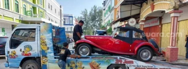 Diduga Sengaja Disembunyikan Andhi Pramono, Mobil Hummer H3 hingga Toyota Roadster Disita KPK