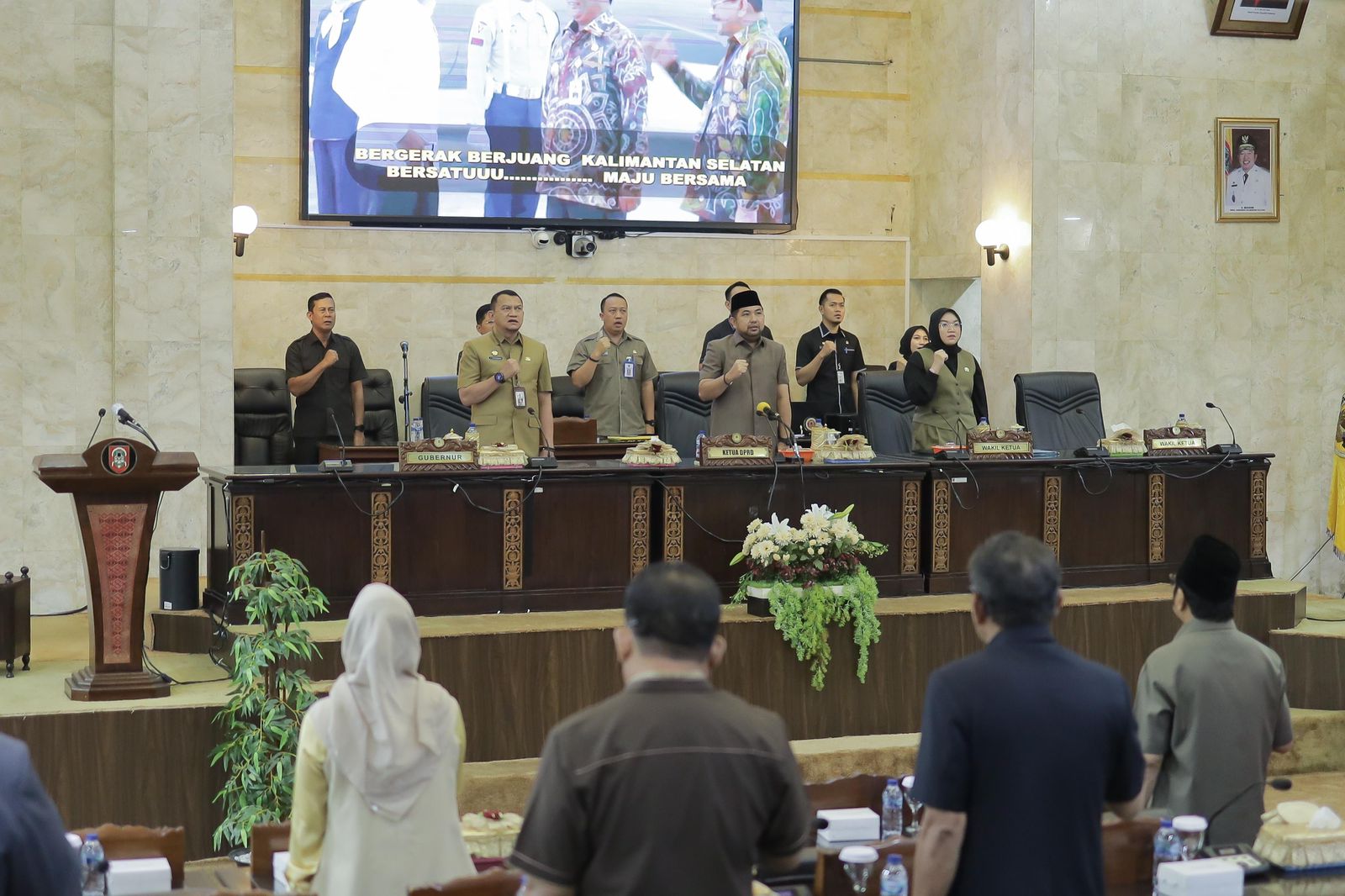 Rapat Paripurna DPRD Provinsi Kalimantan Selatan, Kamis, (7/9/2023). (Foto: Humas DPRD Kalsel/Koranbanjar.net)
