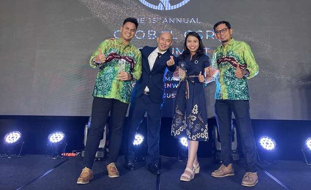 PT Adaro Indonesia meraih penghargaan gemilang dalam pelaksanaan program CSR yang digelar Global CSR & ESG Summit dan Awards 2023 di Novotel Danang Premier Han River, Vietnam. (Sumber Foto: Vit/Koranbanjar.net)