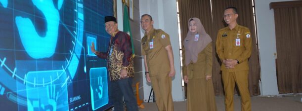 Pj Bupati Mujiyat Launching Aplikasi Srikandi dan Gerakan Sadar Tertib Arsip