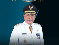 Inovatif, Mujiyat Dianugerahi Award Best Future Leader of Indonesia 2023
