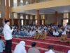 DMI Kabupaten HSS menggelar salat zuhur berjamaah dan tausiah di Masjid Nurul Hidayah, Kompleks Islamic Center KH Darham Hidayat, Desa Hamalau, Kecamatan Sungai Raya, Senin (23/10/2023). (Foto: Prokopim HSS/Koranbanjar.net)