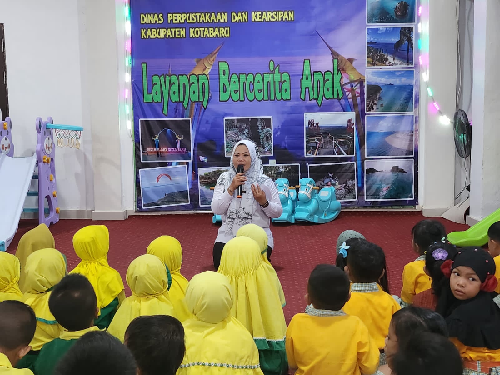 Layanan Bercerita Anak Dispersip Kabupaten Kotabaru. (Foto: Kominfo Kotabaru/Koranbanjar.net)
