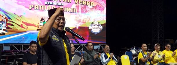 Ribuan Scooterist se Indonesia Bersama Paman Birin Berkumpul Padati Kiram Park