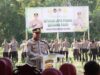Kapolres HSS AKBP Leo Martin Pasaribu memimpin penanaman pohon di wilayah Desa Madang, Kecamatan Padang Batung, Rabu (15/11/2023) pagi. (Foto: Polres HSS/Koranbanjar.net)