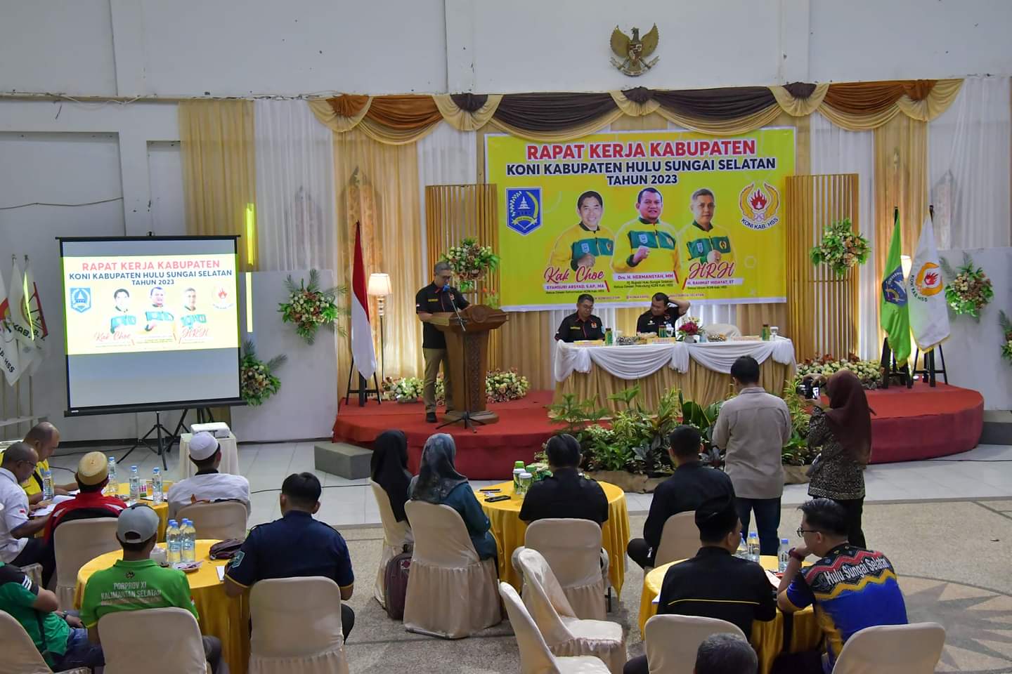 Rapat kerja KONI Kabupaten HSS tahun 2023 di Gedung Pramuka, Kandangan, Minggu (17/12/2023). (Foto: Devi/Koranbanjar.net)