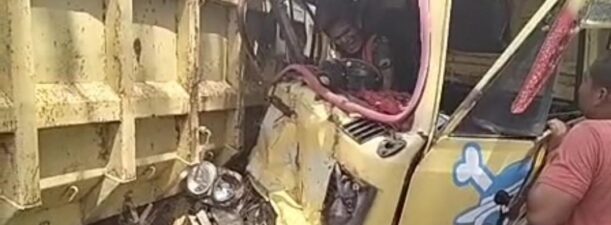 Laka Lantas di Jalan A Yani Km18, Sopir Sempat Terjepit