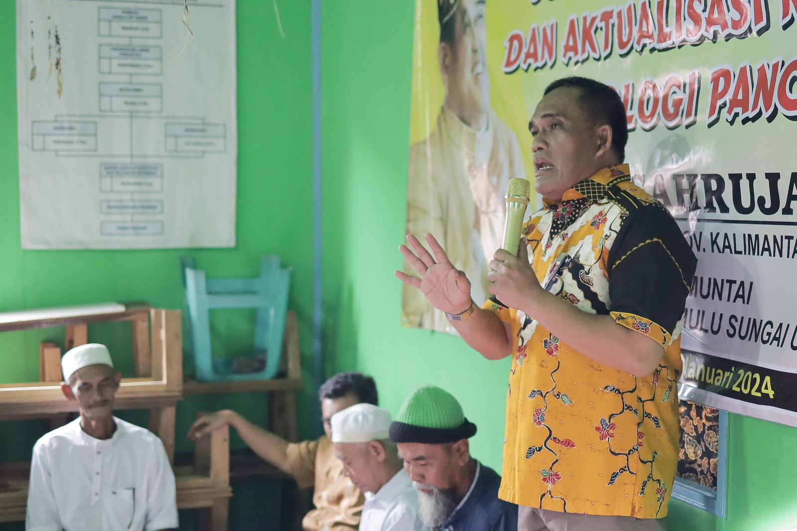 Ketua Komisi III DPRD Provinsi Kalimantan Selatan, H Sahrujani. (Foto: Humas DPRD Kalsel/Koranbanjar.net)
