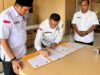 Penandatanganan Perjanjian Kerja Sama (PKS) antara Pemkab Kotabaru dengan RSUD dr H Andi Abdurrahman Noor Kabupaten Tanah Bumbu, Rabu (3/12/2024). (Foto: Kominfo Kotabaru/Koranbanjar.net)