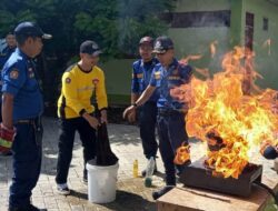 Pelatihan Relawan Pemadam Kebakaran Kabupaten Banjar di Indrasari