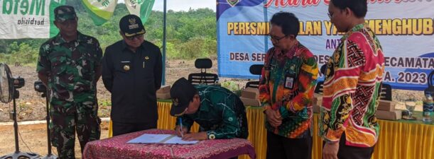 Dongkrak Perekonomian Warga, Bupati Tabalong Resmikan Jalan Penghubung Desa Seradang-Nawin