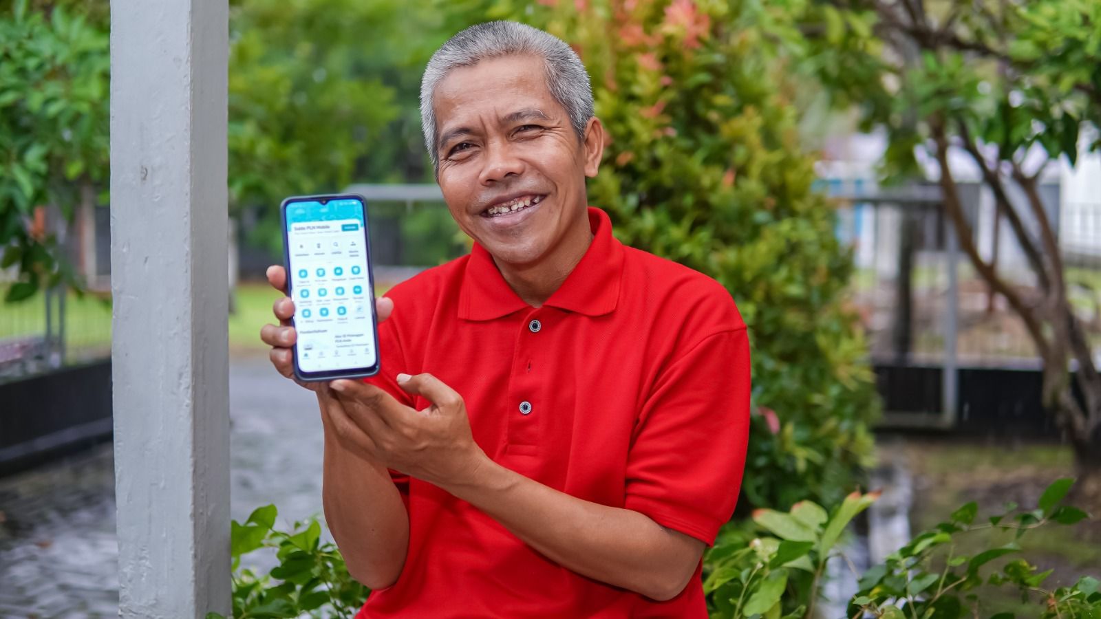 Promo tambah daya sangat membantu pelanggan untuk bisa menikmati listrik tanpa takut jeglek. (Foto: PLN UID Kalselteng/Koranbanjar.net)