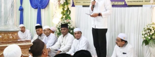 Pemkab Banjar Bantu Perbaikan Masjid Al Muhajirin Desa Lok Tamu Senilai Rp50 Juta