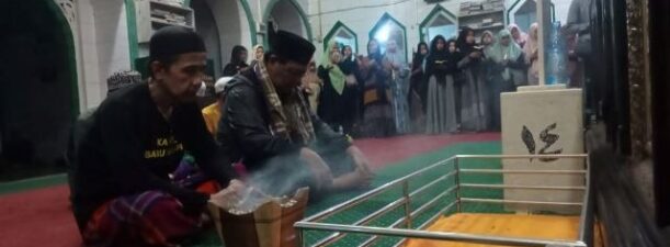 Gubernur Kalsel Kembali Ziarah Makam Datuk Kalampayan