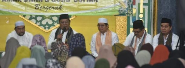 Paman Birin Safari Sahur dan Dakwah di Desa Pemangkih Laut