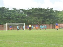 Angkinang FC dan PS Telaga Langsat Raih Tiga Poin Liga U19 HSS