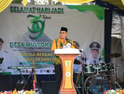 Hadiri HUT Desa Mulyoharjo, Bupati Kotabaru Disambut Hangat Masyarakat
