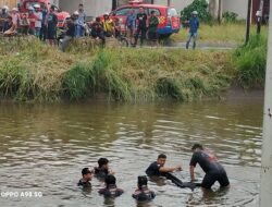 Rem Blong, Kijang Pikap Nyemplung Irigasi Sekumpul