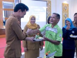 Bupati Banjar Halalbihalal Pekerja Sosial Masyarakat di Martapura