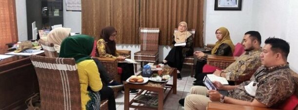 Badan Riset dan Inovasi Daerah Kalsel Melakukan Kajian Digitalisasi dan Pemberdayaan Ekonomi Kreatif