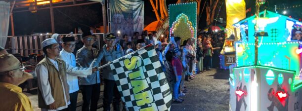 Kadis Kominfo Tabalong Lepas Pawai Takbiran Keliling di Desa Kapar
