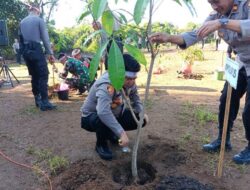 Rangkaian Hari Jadi ke 78 Bhayangkara, Polres Banjarbaru Tanam 1000 Bibit Pohon