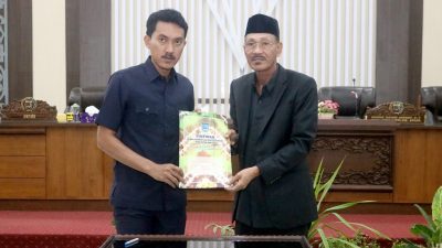 Rapat Paripurna, Bupati Banjar Sampaikan Pendapat Akhir Tiga Raperda