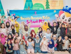 Peringati Hari Anak Nasional, Srikandi PLN Kalselteng Ajak Anak Yatim dan Dhuafa Bermain ke Playground