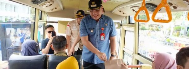 Dinyatakan Berhasil Kelola Angkutan Umum, Aditya Raih Penghargaan dari Kemenhub RI