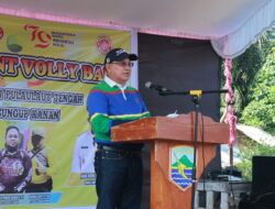 Sambut HUT RI 2024, Bupati Kotabaru Buka Turnamen Bola Voli