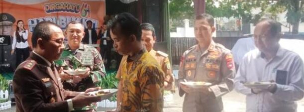 Upacara Peringatan Hari Bhakti Adhyaksa ke-64 di Balangan
