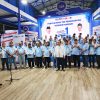 Calon Gubernur Kalsel 2024 Muhidin mengukuhkan Tim Saksi bertempat di Posko Pemenangan Muhidin-Hasnuryadi, Jalan Lingkar Dalam Banjarmasin, Selasa (15/10/2024). (Foto: Leon/Koranbanjar.net)