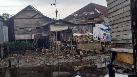 Ilustrasi kawasan rumah tidak layak huni. (Foto: Koranbanjar.net)