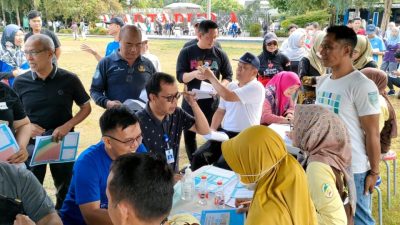 Pengukuran Kebugaran ASN di Alun Alun Ratu Zalecha Martapura