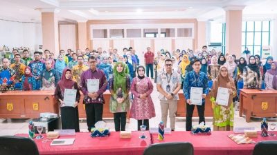 Pemko Banjarbaru Serahkan SK Kenaikan Pangkat ASN Periode Desember 2024