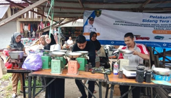 DKUPP Tabalong Tera Ulang Seribu Lebih Timbangan Pedagang di Sejumlah Pasar