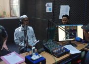 Pambakal Desa Dalam Pagar Ulu Talkshow di Radio Suara Banjar