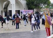 Sri Huriyati Hadi Ajak Masyarakat Balangan Gaya Hidup Sehat