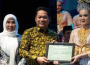 Hj Sri Huriyati Hadi Menghadiri Penutupan Acara FBBS 2024