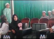 Srikandi Dewan Hj Sri Huriyati Apresiasi Dukungan Program Adaro Untuk Pesantren