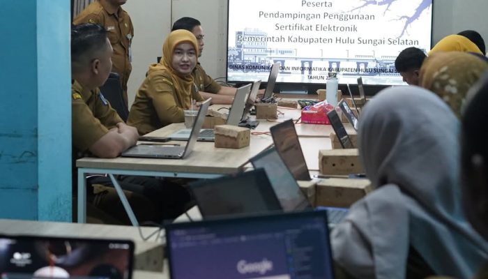 Dinas Kominfo HSS Dampingi Sekolah Implementasikan Tanda Tangan Elektronik