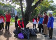 Kecamatan Gambut Melaksanakan Aksi Pungut Sampah Pasca Momen 5 Rajab