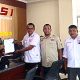 Pengurus SBNI menyerahkan pemberitahuan rencana aksi demo. (Foto: SBNI)